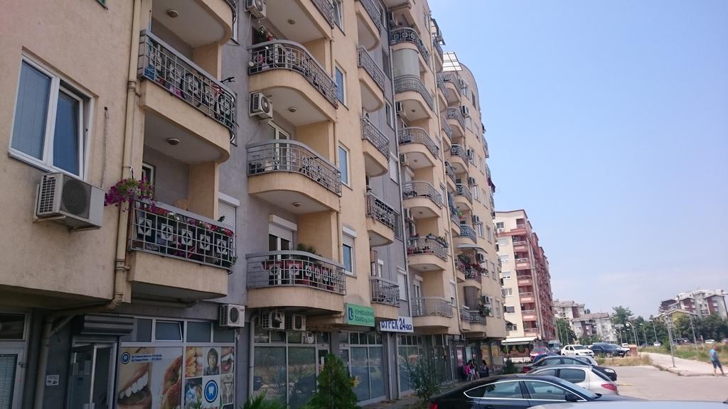 Cozy Home In Skopje Exterior photo