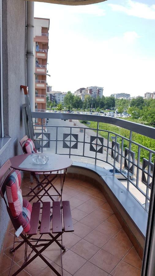 Cozy Home In Skopje Exterior photo